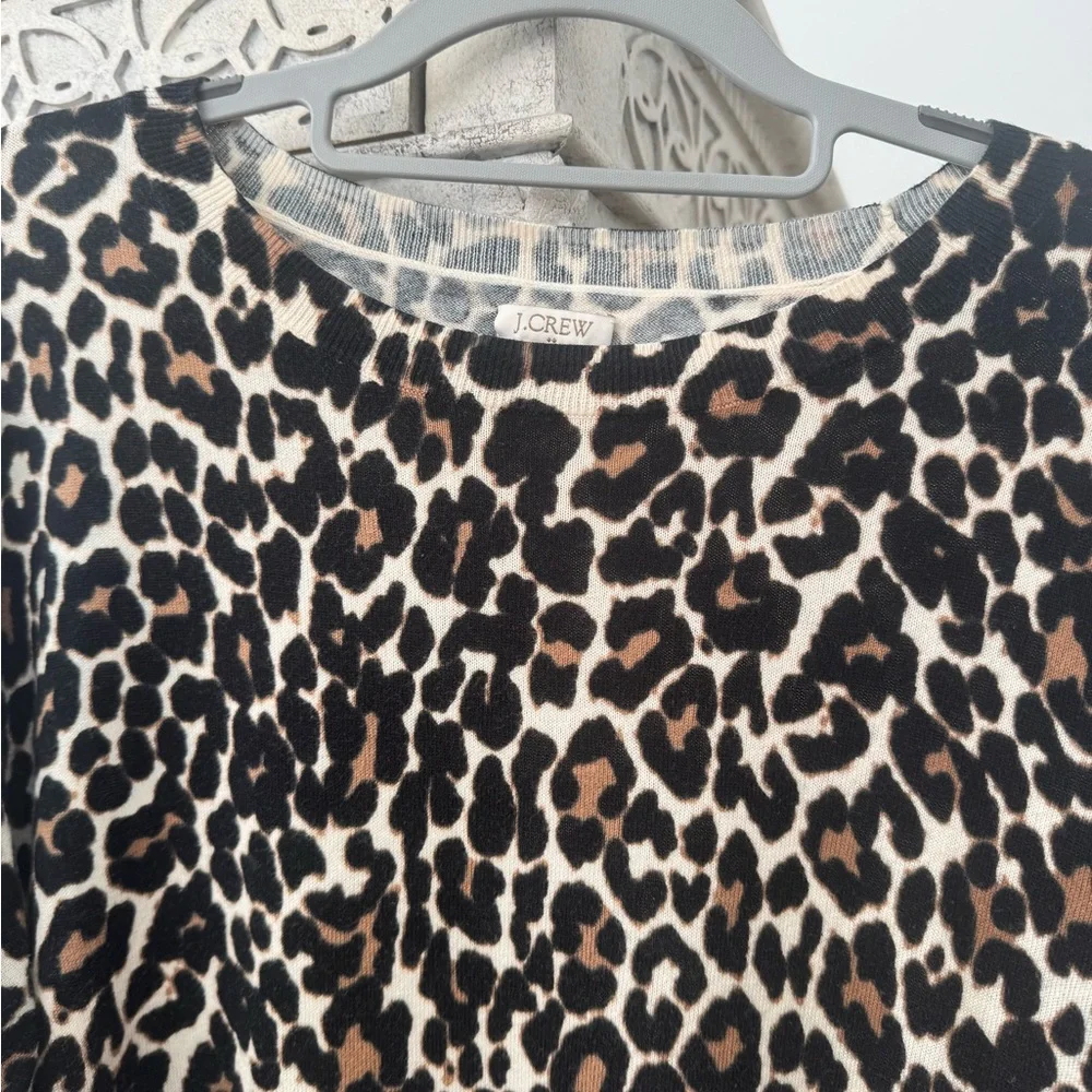 JCrew cotton lightweight leopard sweater - perfect for the fall season.